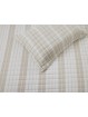 Edredón de verano reversible y ligero en color beige y blanco. Diseño de rayas.