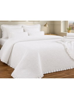 Colcha Martina NE HOME en color blanco con volante y puntilla