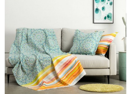 Cubre sofá para proteger tu sofá en colores veraniegos Color Multicolor  Tamaño 250x270 cm